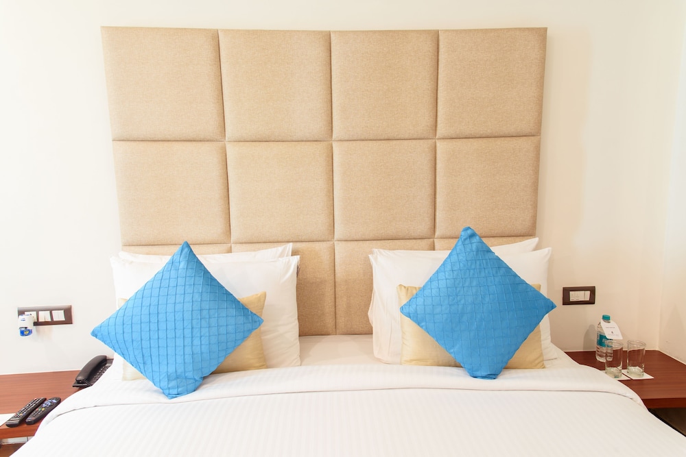 Ascent Biz Hotel 20/44