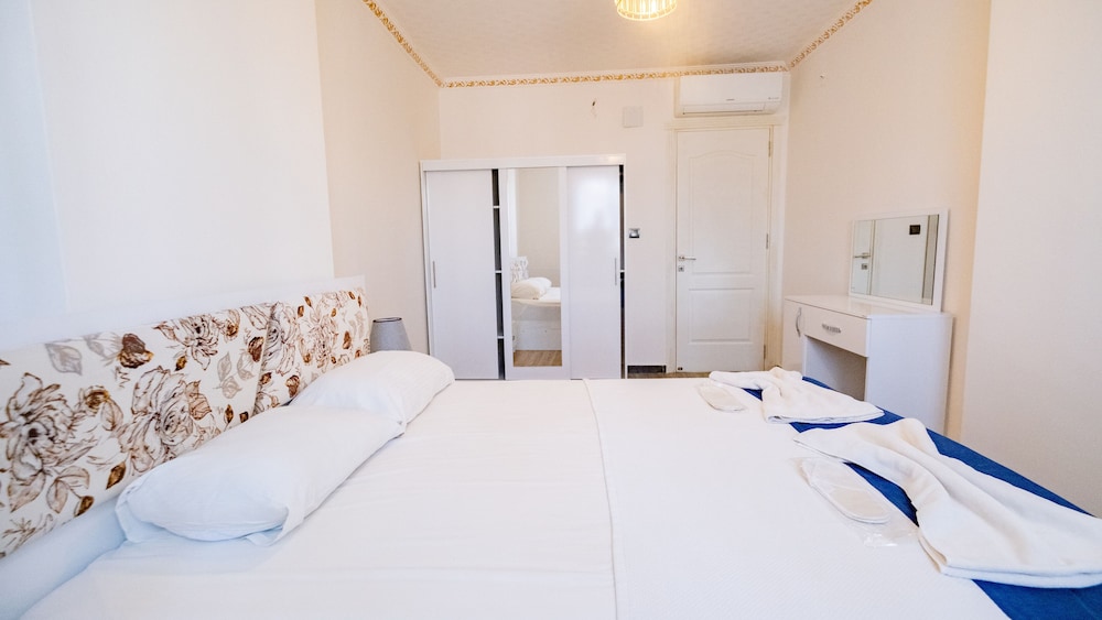 Elada Luxury Otel 24/50