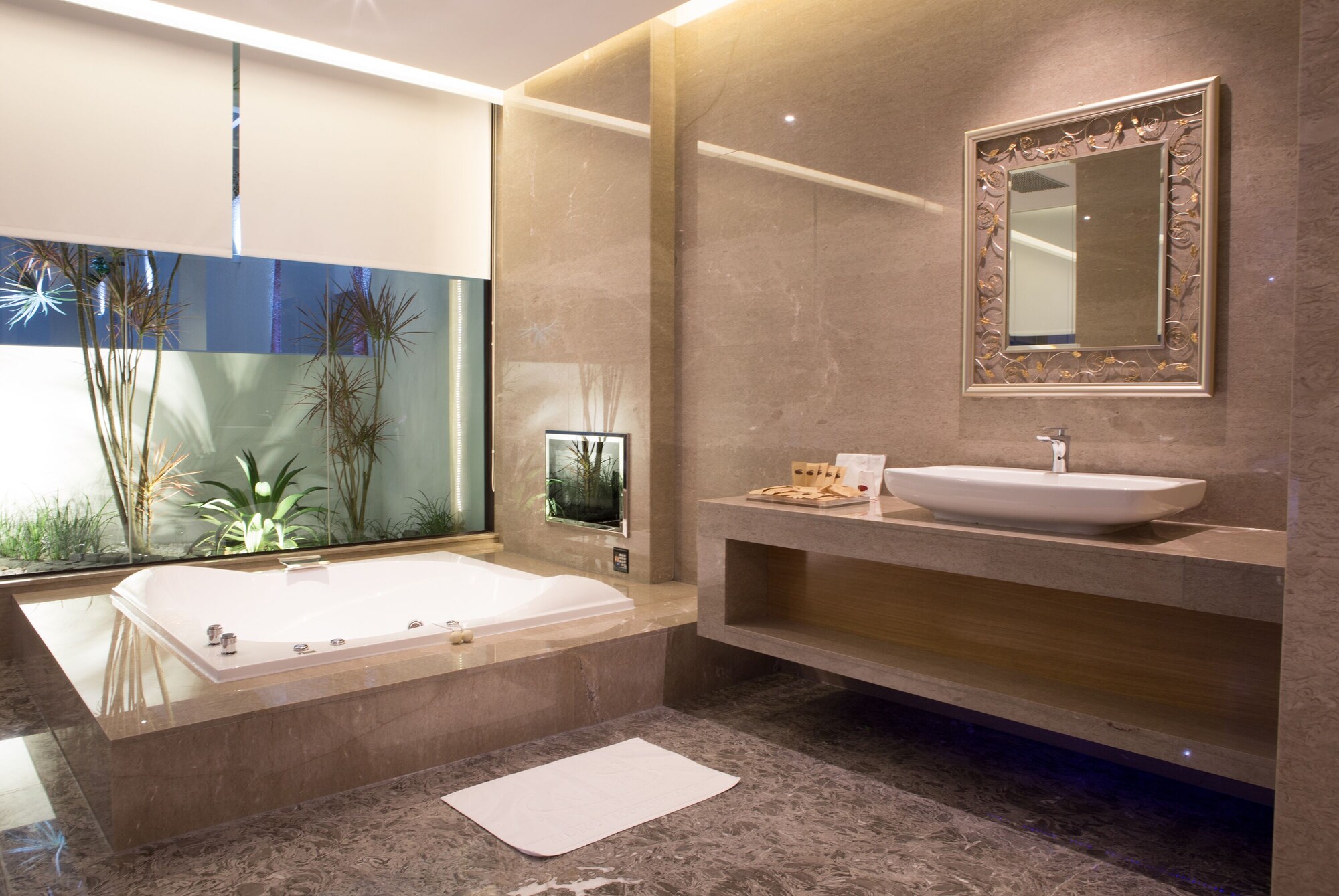 Platinum, Suite, King Bed، All-Ur Boutique Motel - Hua-Lian Branch 7/7