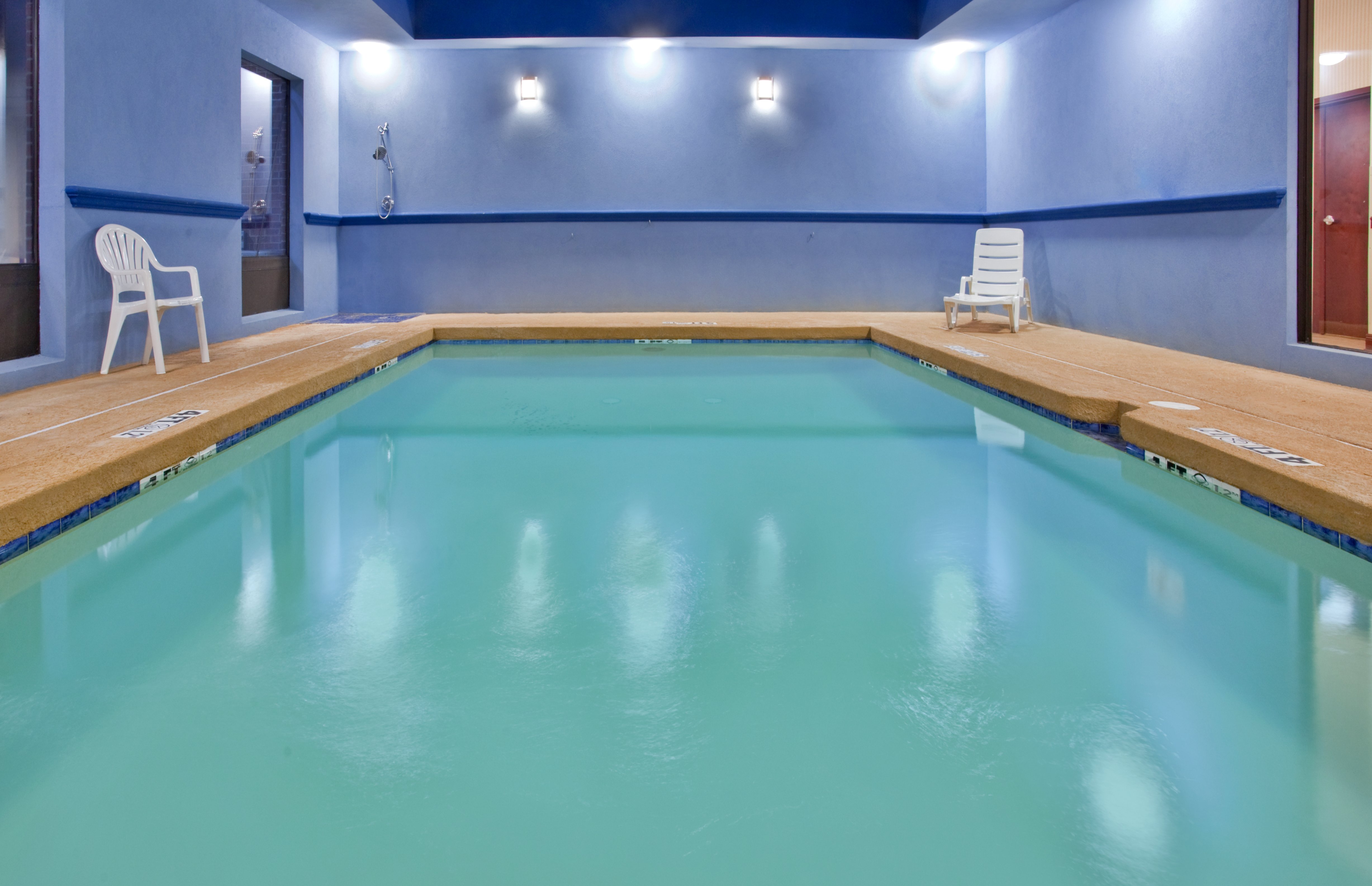 Holiday Inn Express Hotel & Suites Laurel 32/53