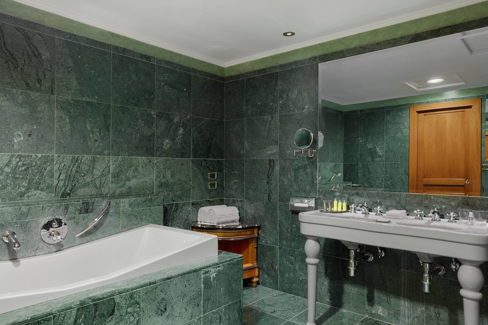 Rome Marriott Park Hotel 11/57