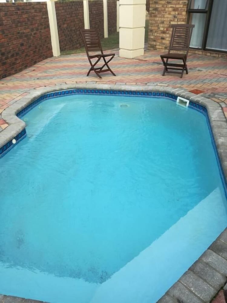 King Guest Lodge 16/24