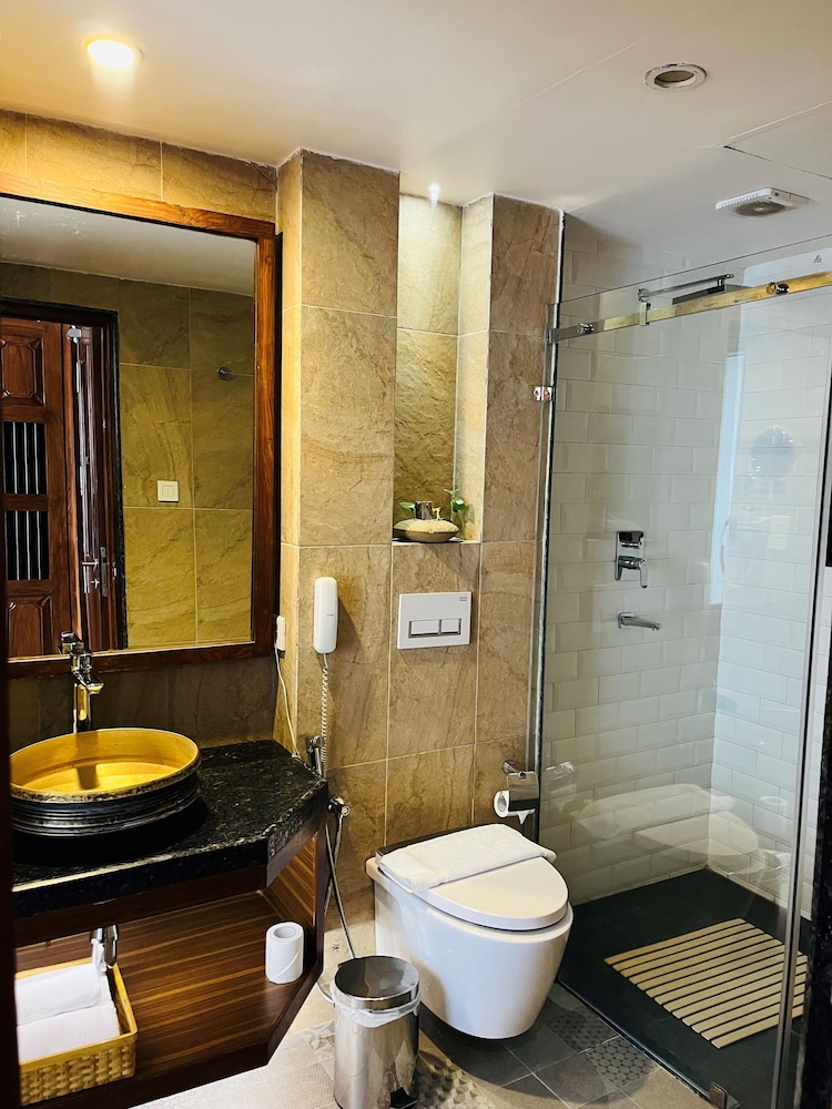 Nepali Ghar Hotels & Resort 48/50