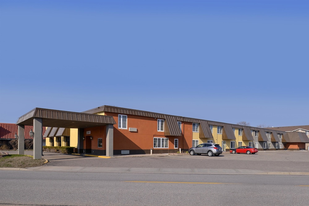 Americas Best Value Inn and Suites St Cloud 1/26