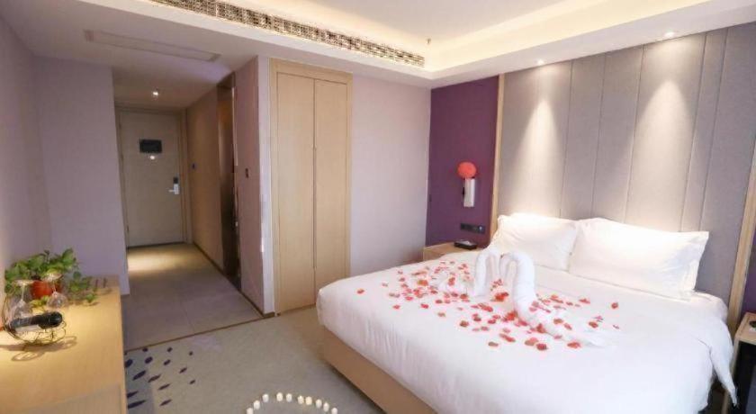 Lavande Hotel (Beijing Daxing Qingyuan Road) 22/55