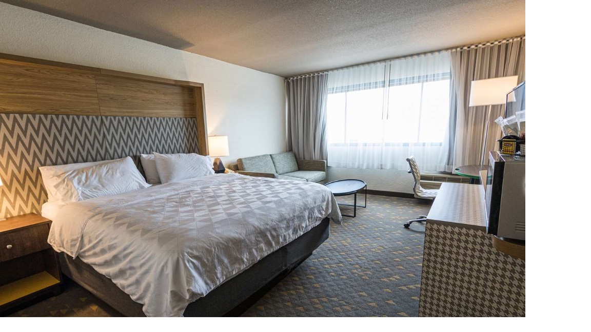 Wyndham Flint MI/Grand Blanc/Bishop Airport/Conference Ctr 34/71