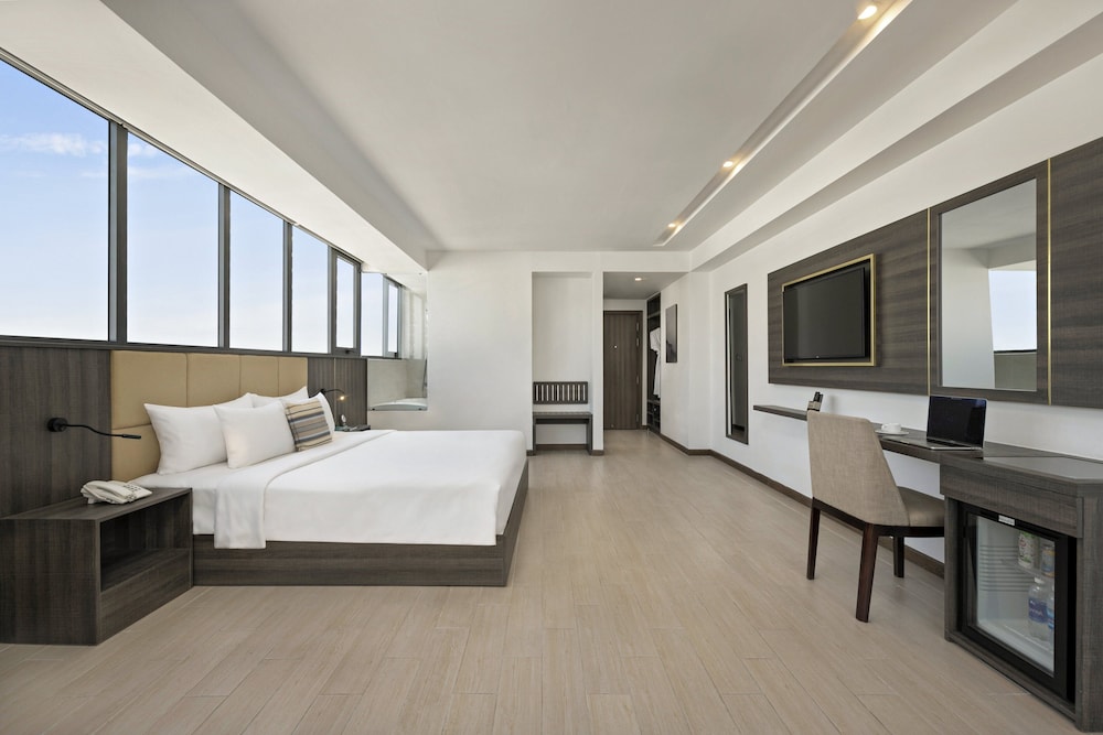 Atlantic Nha Trang Hotel 7/50