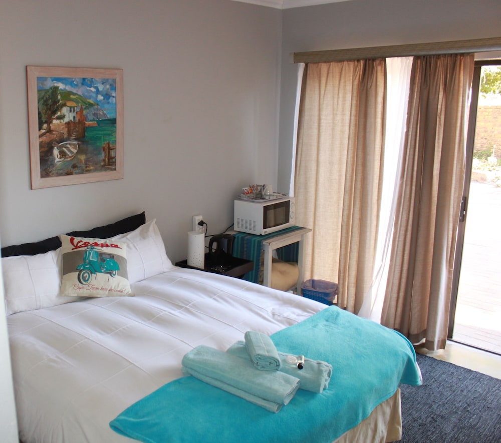 Gorgeous Gecko Guesthouse 3/29