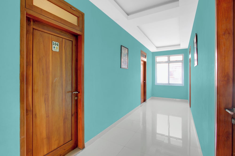 Collection O near Stasiun Solo Balapan formerly WesBobo Inn 35/46