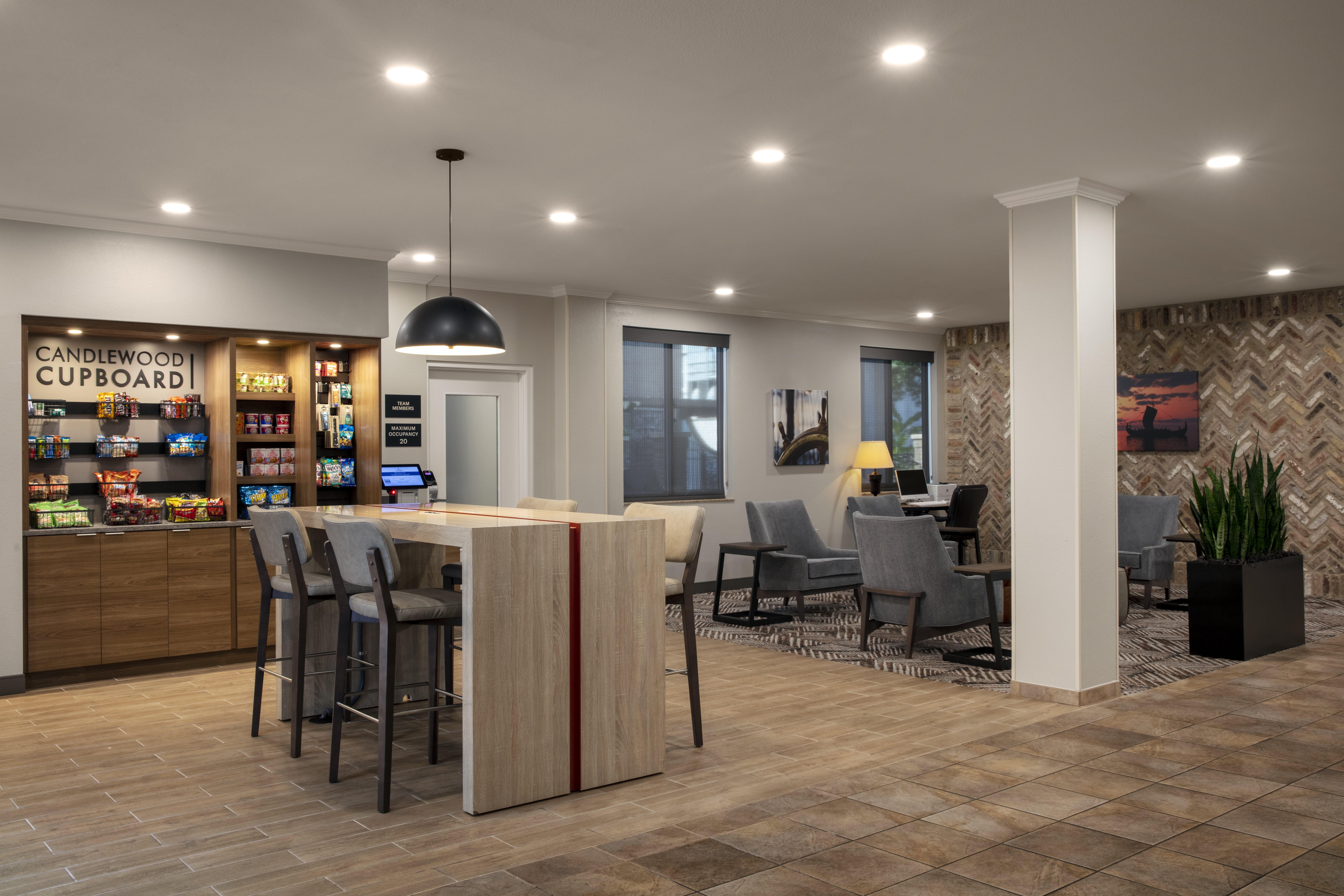 Candlewood Suites Mobile-Downtown 31/41
