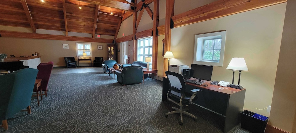 Warren Conference Center and Inn 42/59