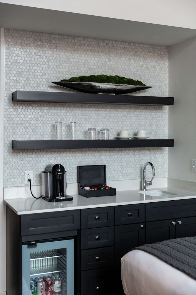 Foundry Hotel Asheville Curio Collection By Hilton 15/49