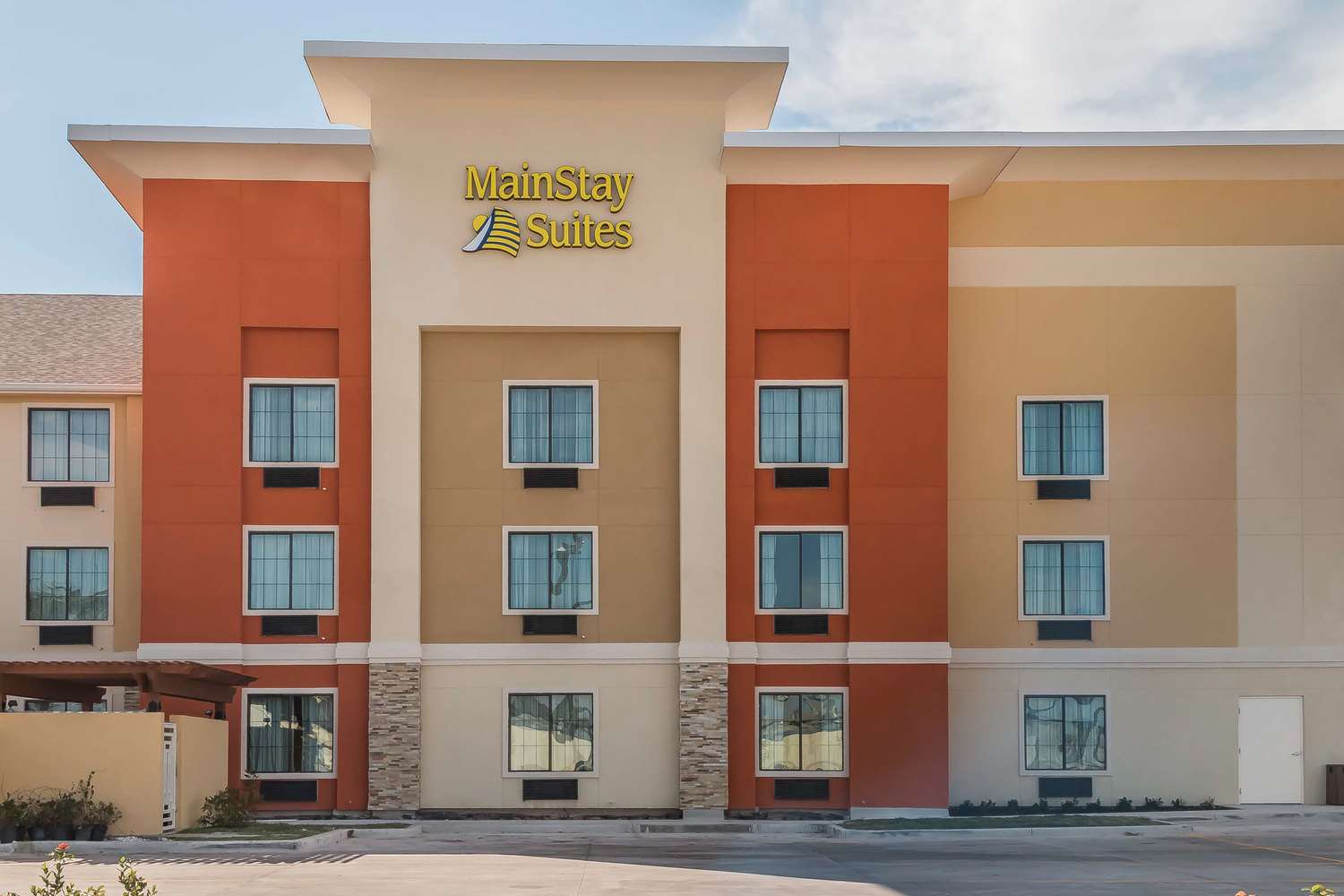 MainStay Suites Edinburg South 3/41