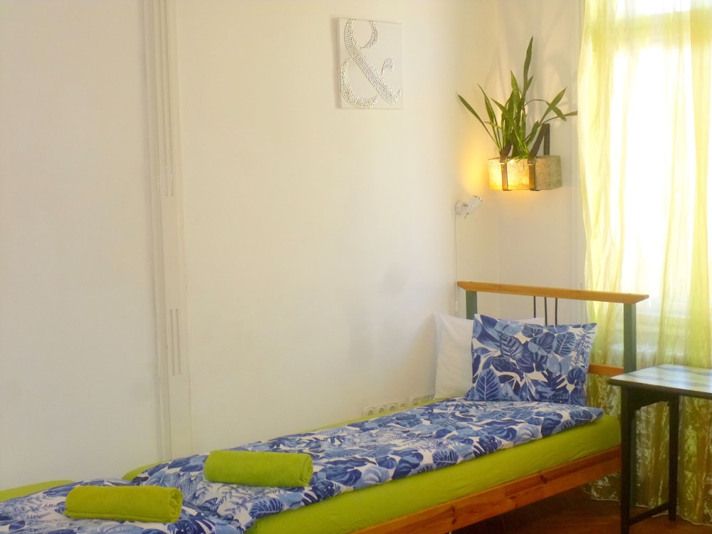 Gaia Hostel 24/50