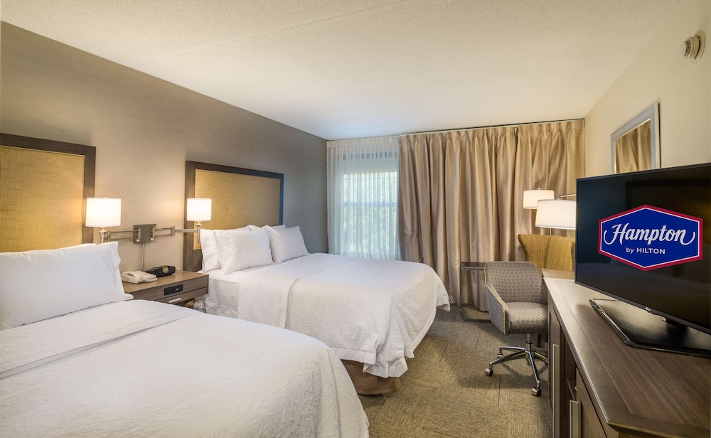 Hampton Inn Waterville 18/55
