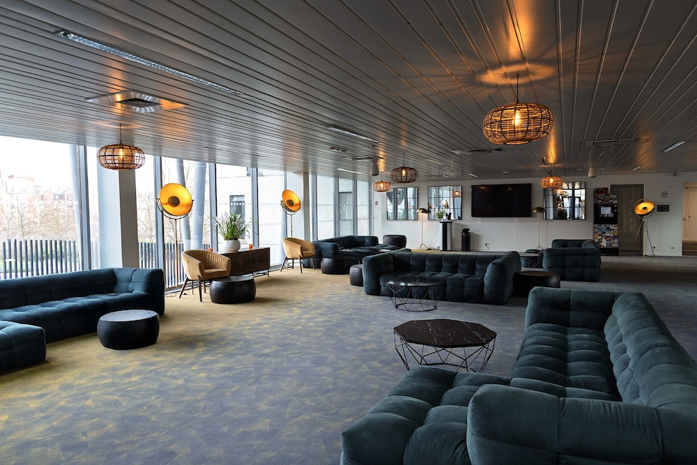 Hotel Lodge In Paris 13 37/50
