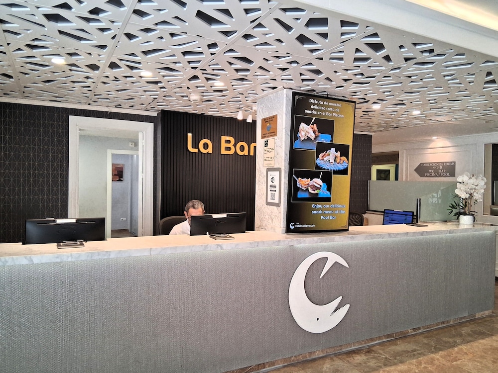 La Barracuda Hotel 11/58