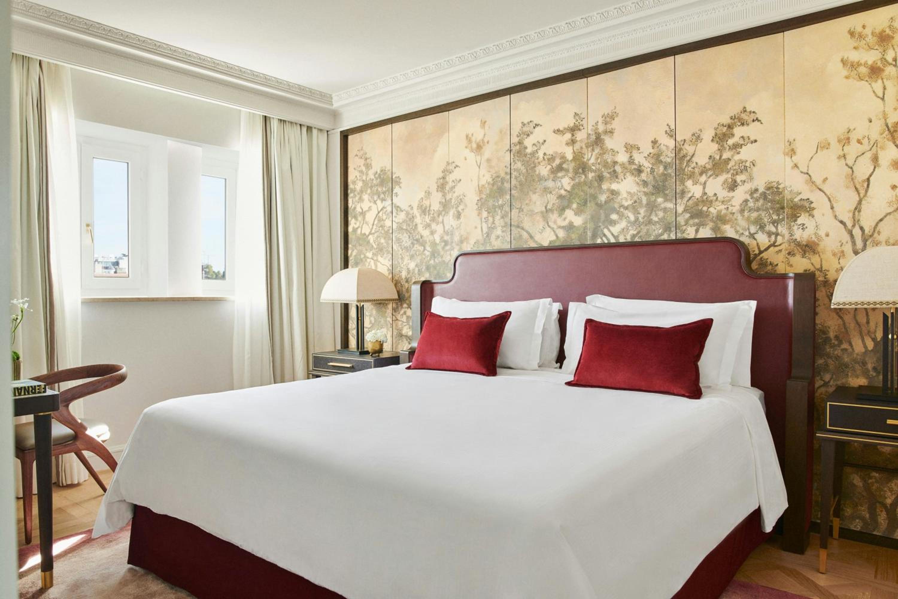 Palace, Suite