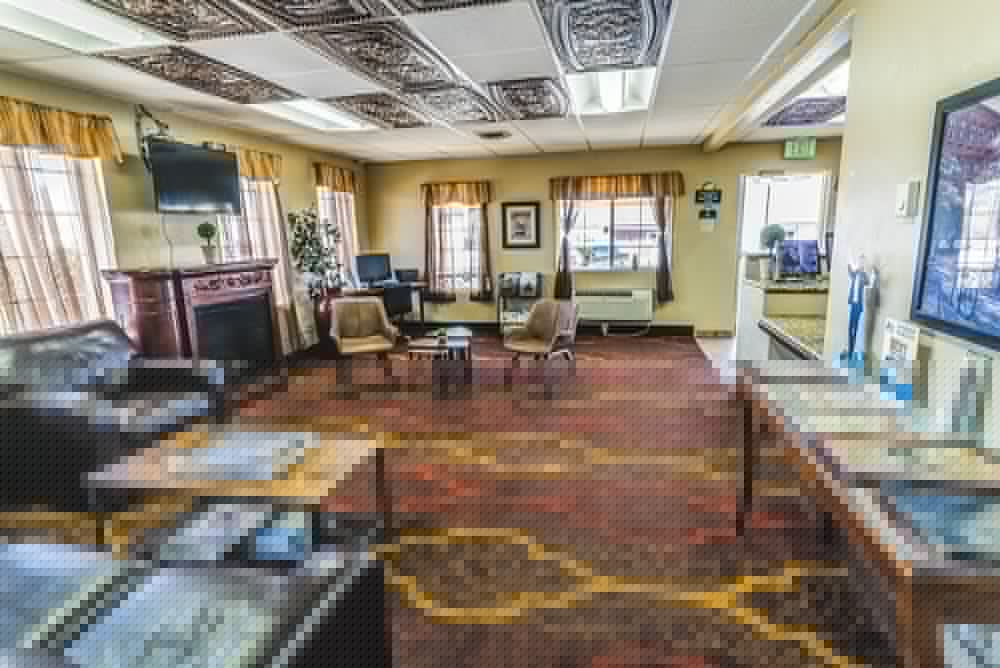 Days Inn by Wyndham Montrose 32/44