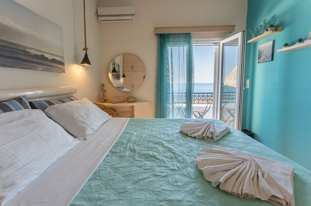 Sagma Rooms Santorini 19/60