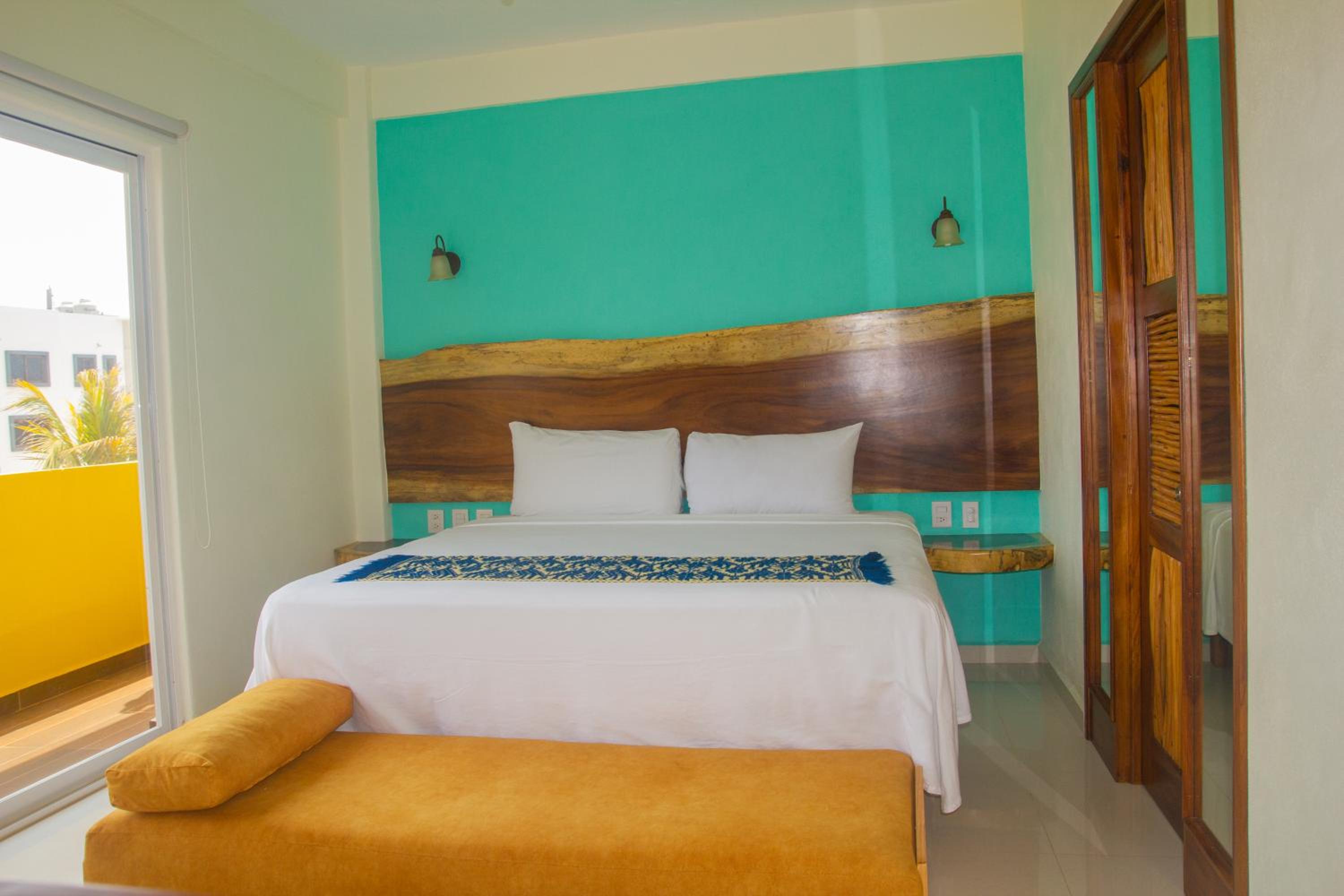 Hotel Happy Beach 31/58
