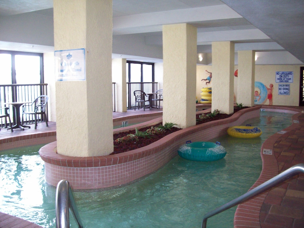 Sea Crest Oceanfront Resort 37/67