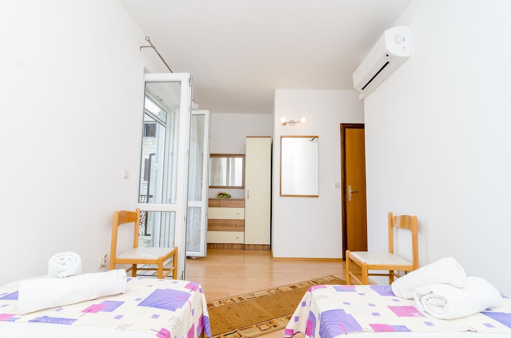 Rooms Karla 16/50