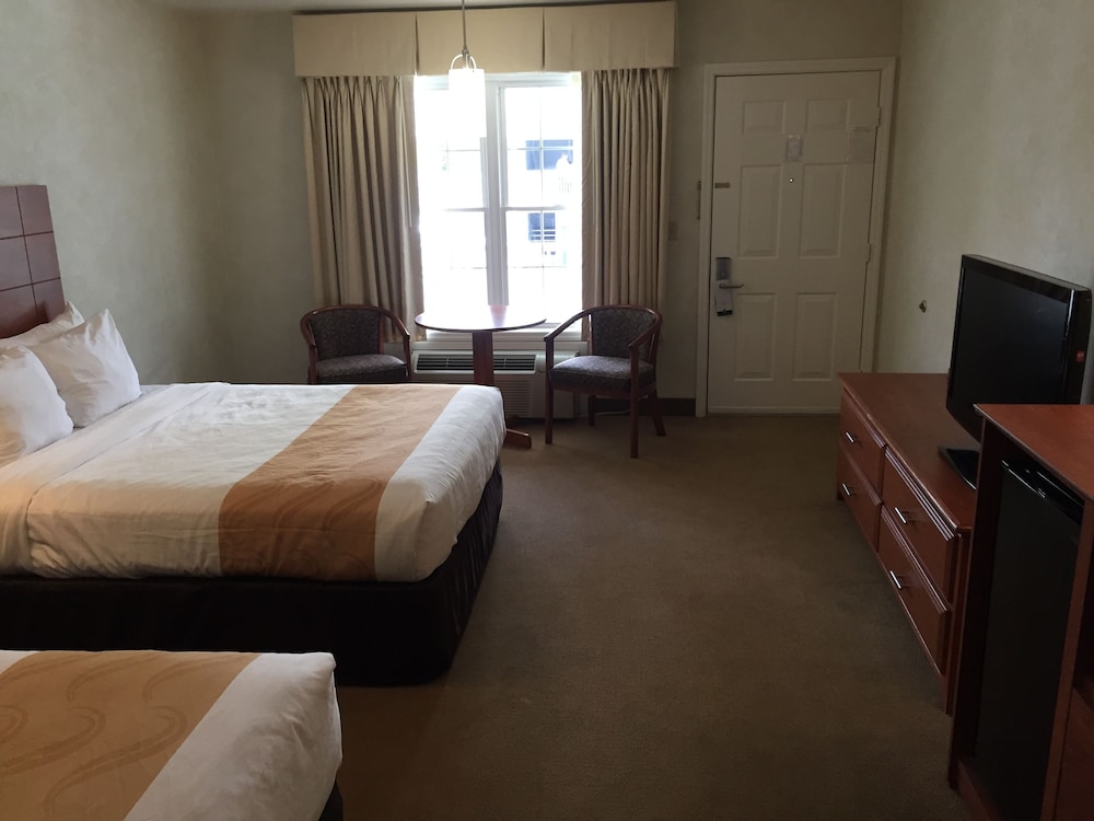 Quality Inn Lake George 19/38
