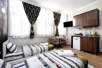 My Red River Apart Hotel 4/8