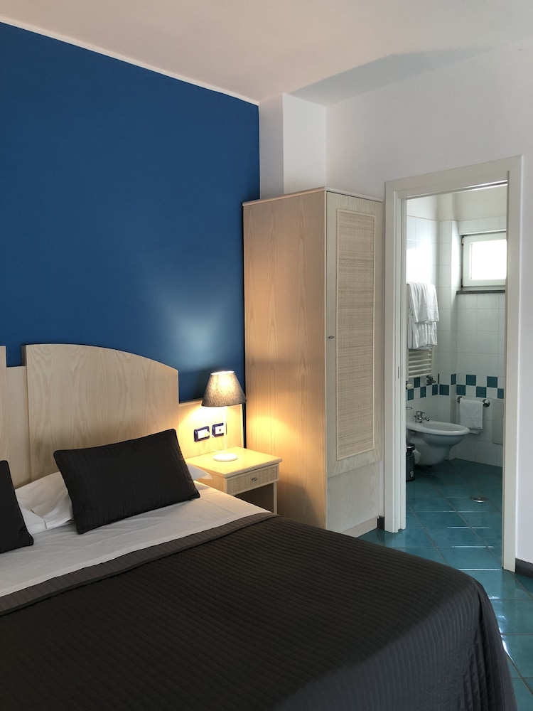 Superior, Single, Double Bed
