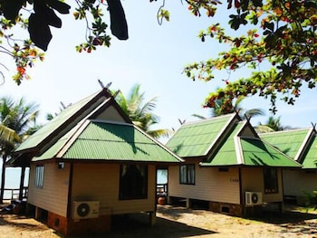 Sri Phairin Resort 4/30
