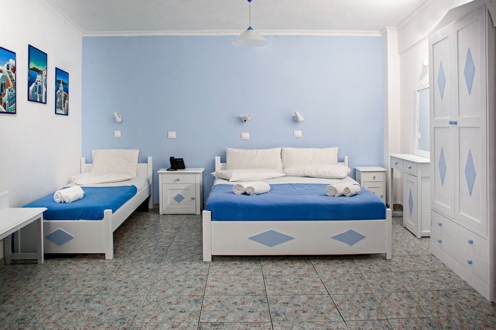 Roula Villa 16/50