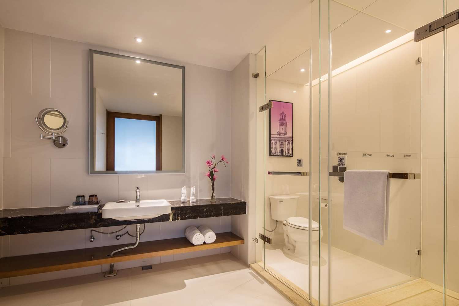 Ramada Encore by Wyndham Wuhan 42/42