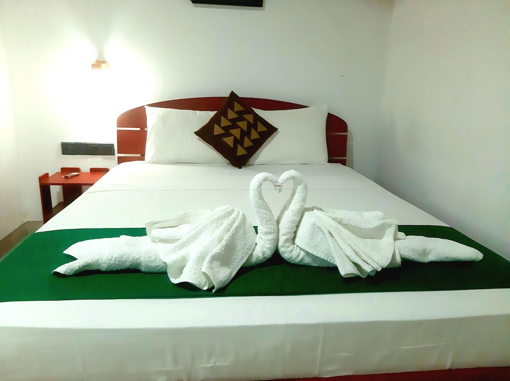 Palitha Home Stay 16/43