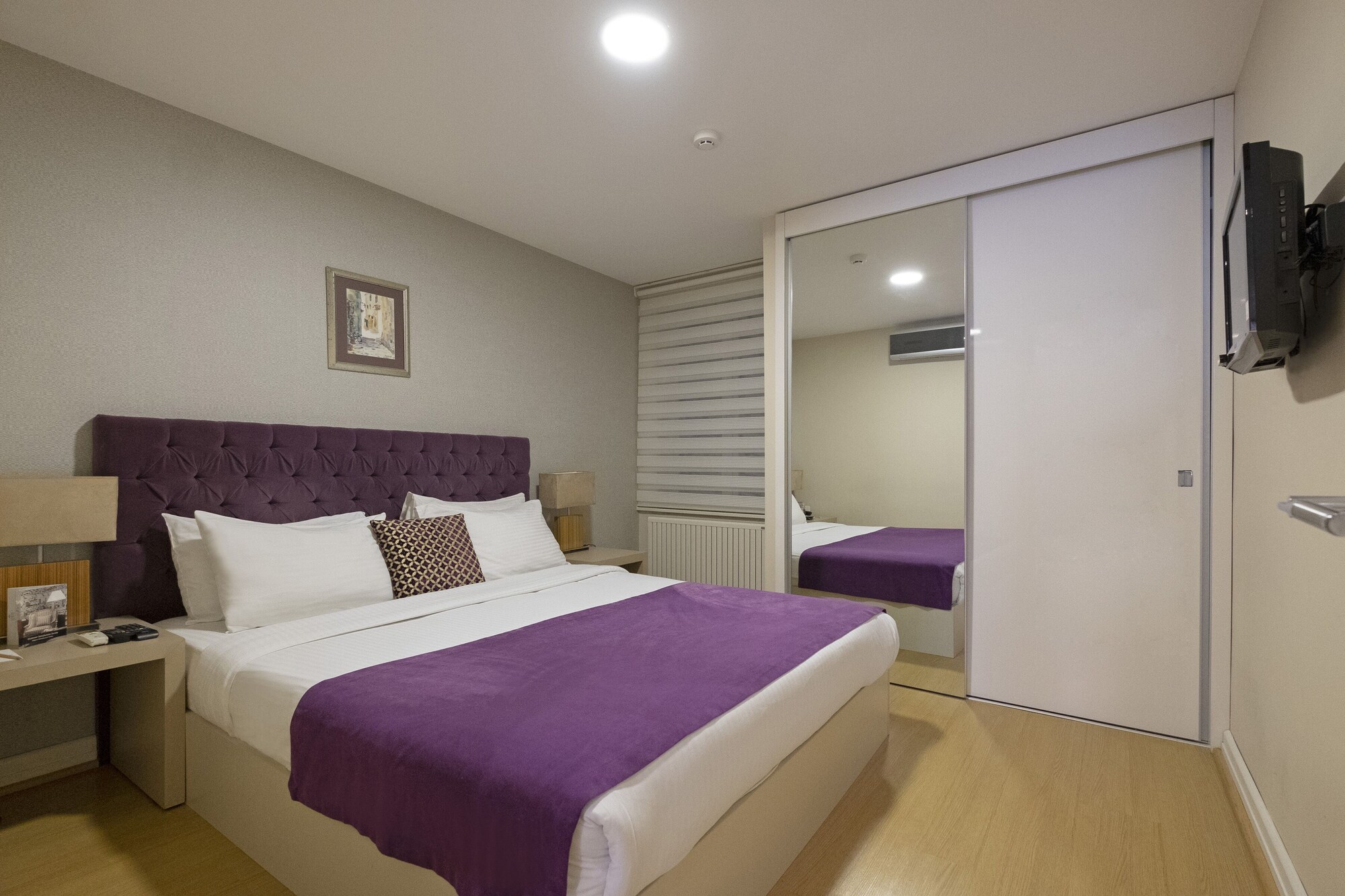 1 BEDROOM, SUPERIOR, APARTMENT