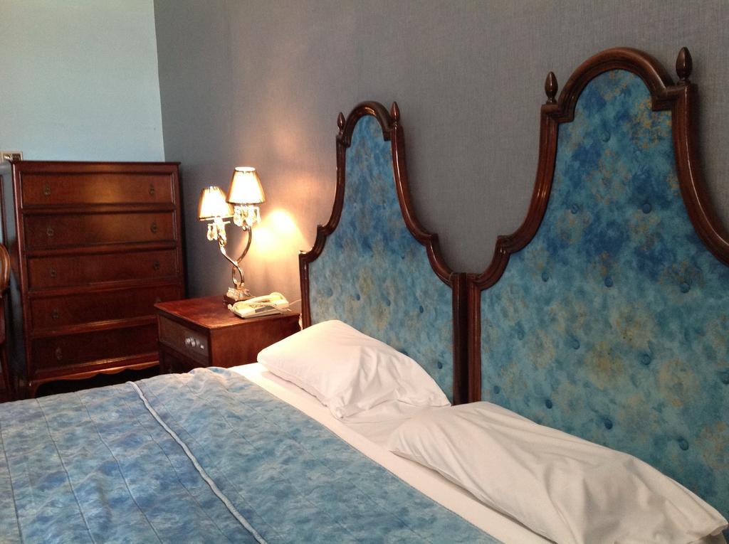 Castille Hotel Malta 25/32