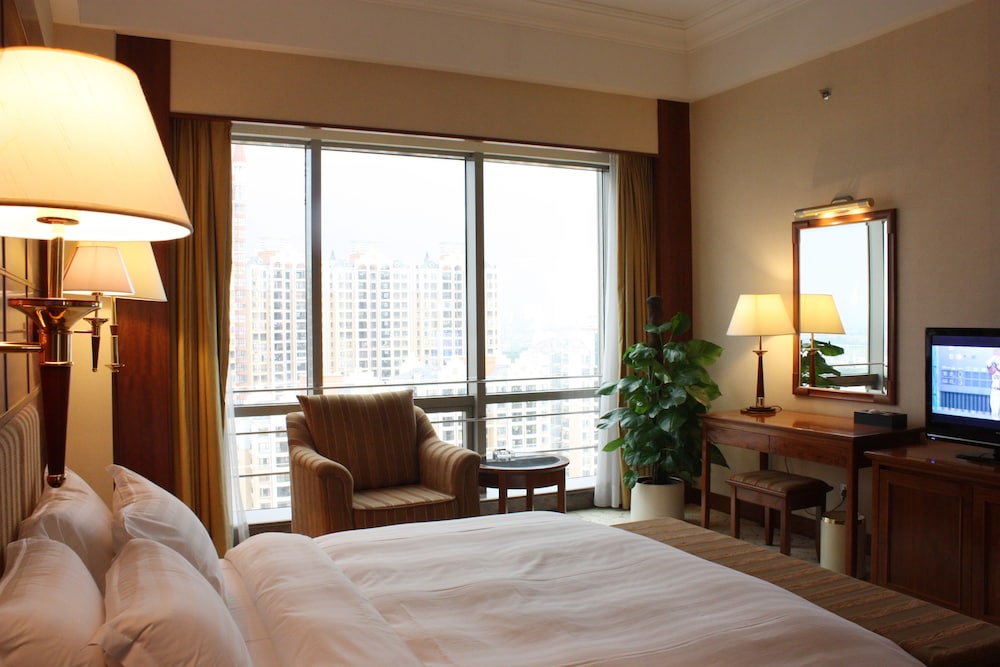 Gladden Hotel Shilong 37/58