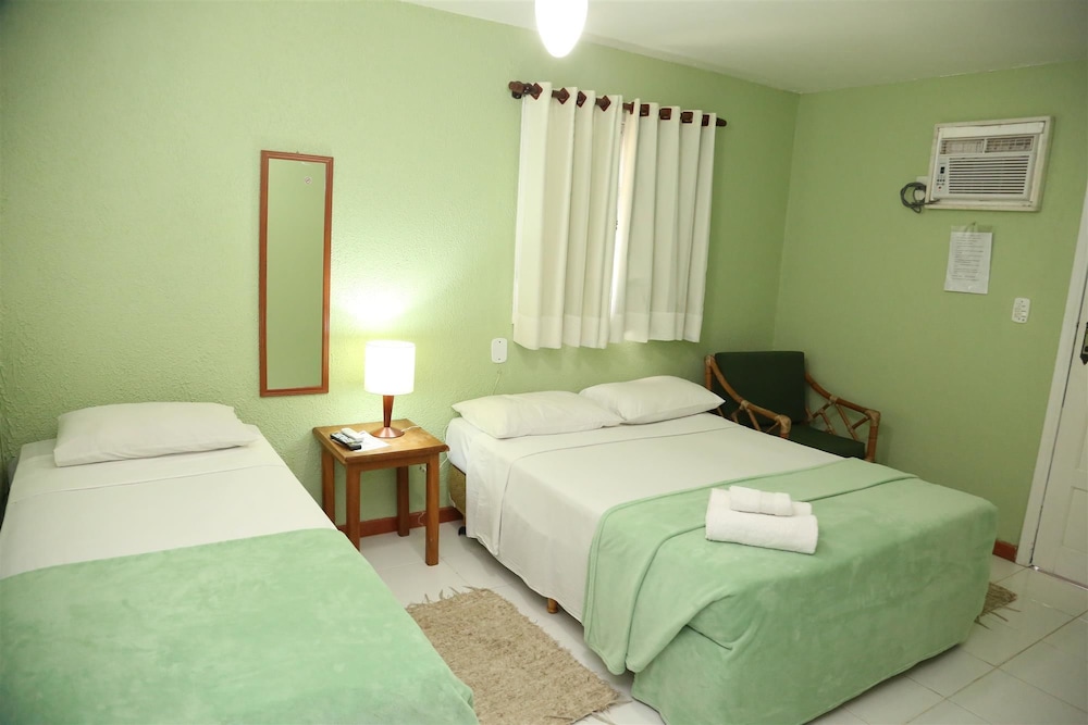 ROOM, TRIPLE
