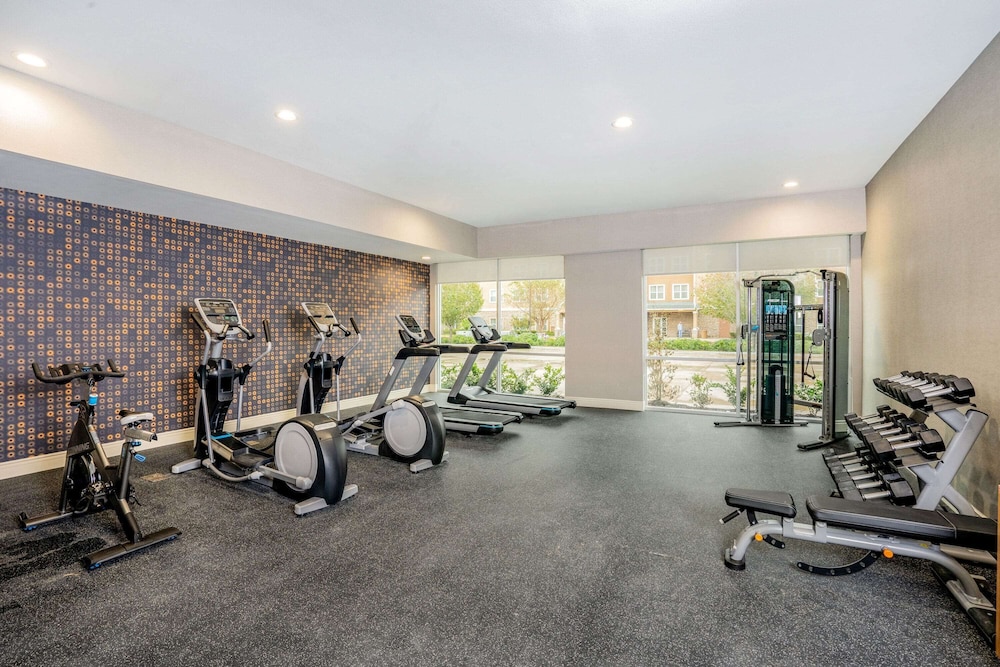 La Quinta Inn & Suites by Wyndham Katy 33/43