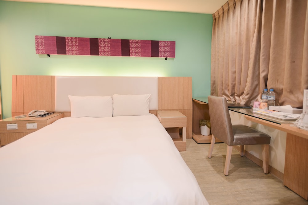 i-Deal Hotel 24/59