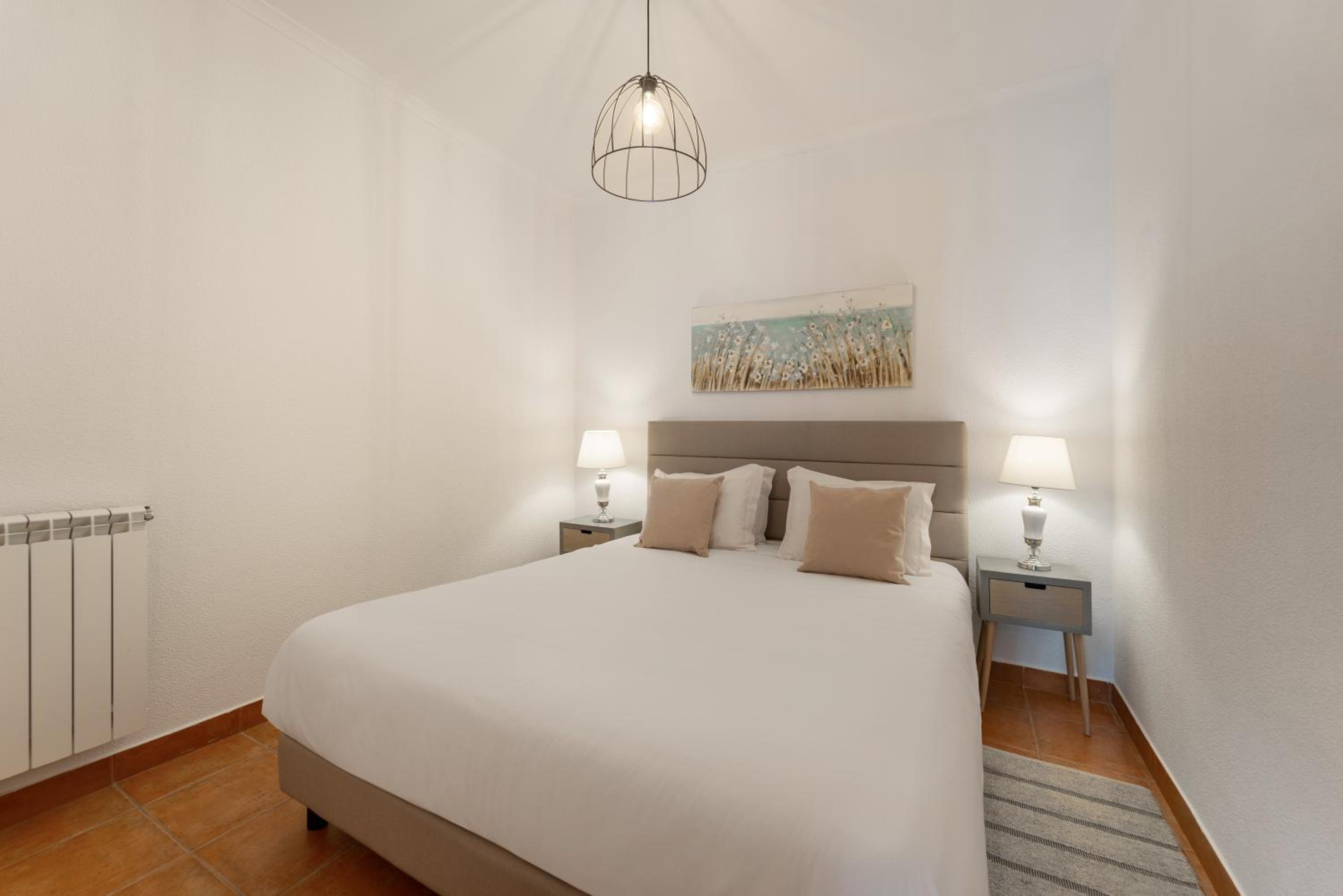 1 Bedroom, Apartment