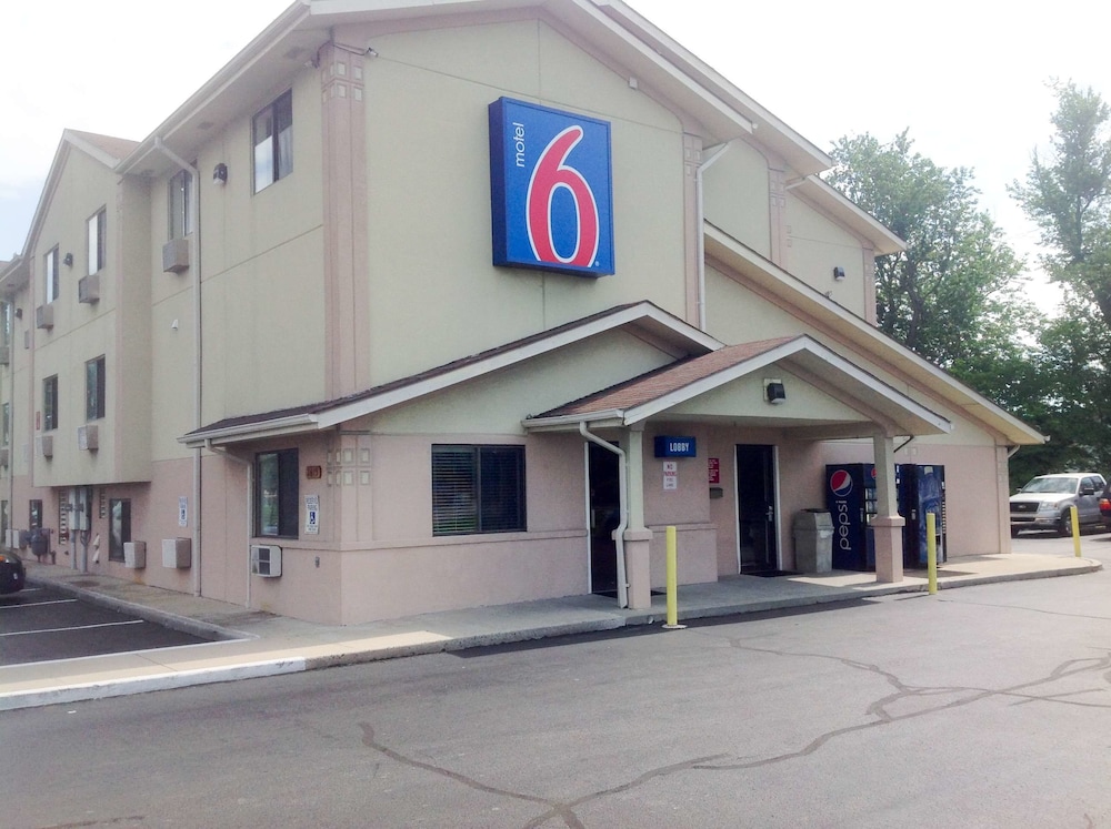 Motel6 Salisbury, MD 51/63