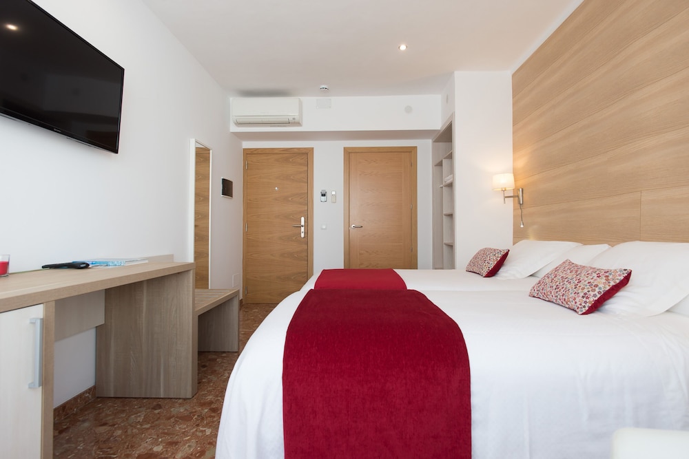 Hostal Menurka 10/50