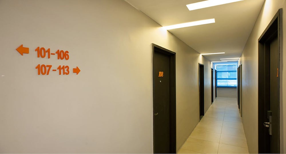 Econtel Hotel 29/37