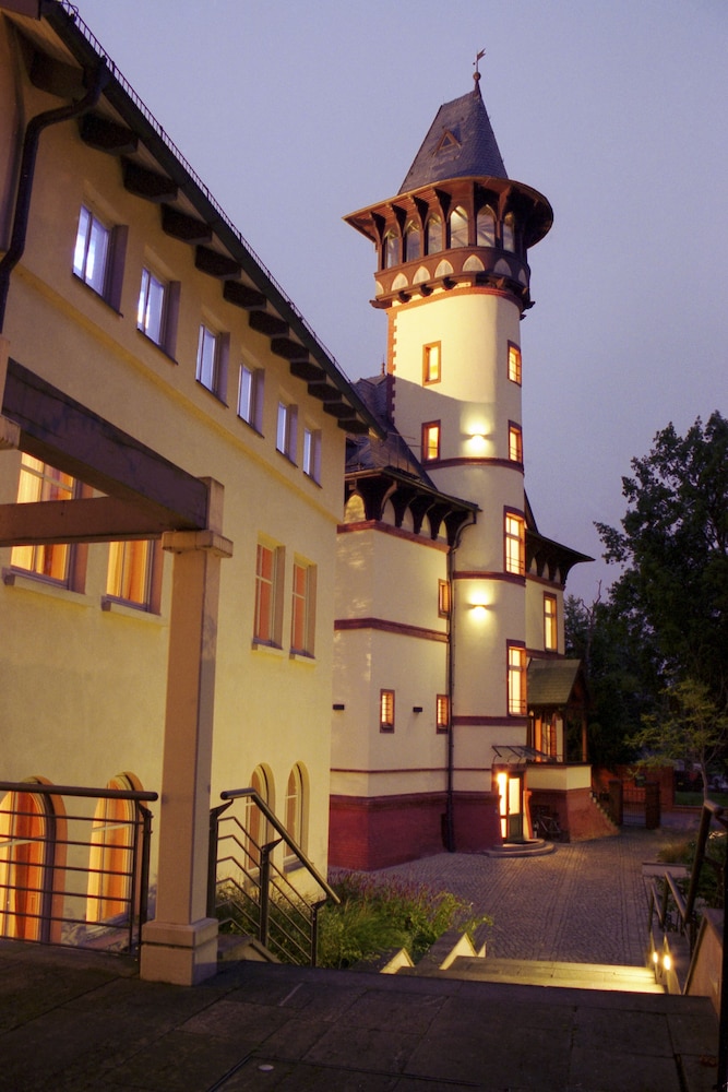 Hotel Villa Monte Vino 2/50