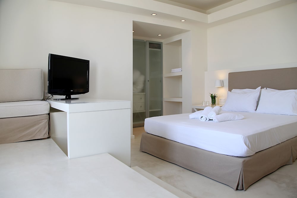 AMMOS HOTEL 24/77
