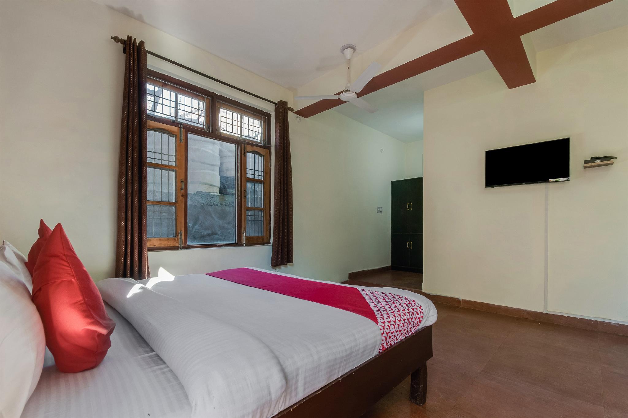 Oyo 12442 Twilight Guest House 8/21