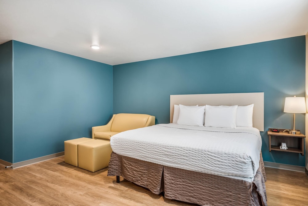 WoodSpring Suites Elgin - Chicago 35/56