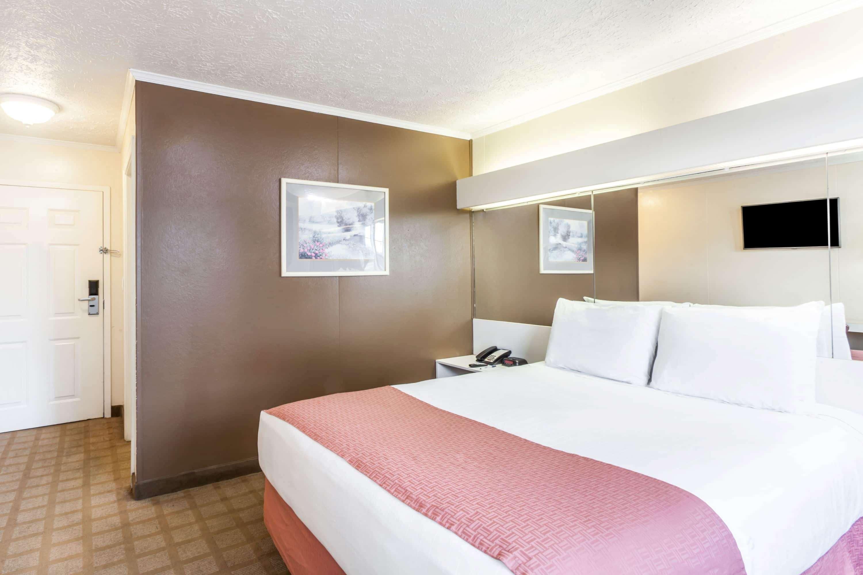 Microtel Inn by Wyndham Wilson 11/24