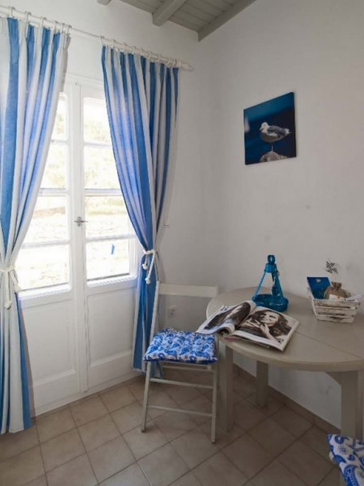 Gryparis Club Apartments 27/53